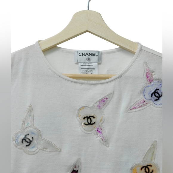 CHANEL Multicolor Camelia Flower Top  White Cotton Shirt 42 6 8 Small Medium EUC - Picture 5 of 16